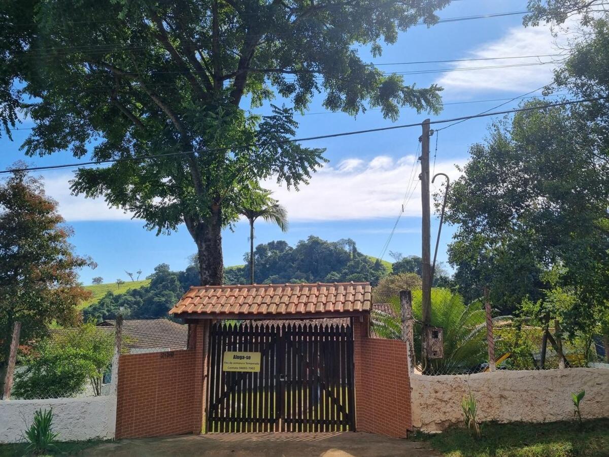 Chacara Recanto Vovo Luiza Aracariguama Exterior foto